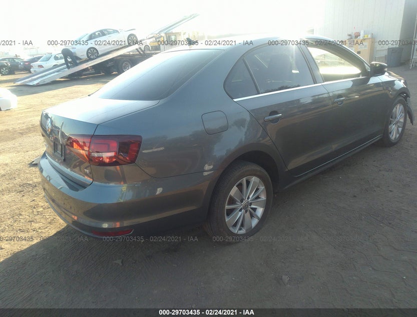 3VWD67AJ7GM379843