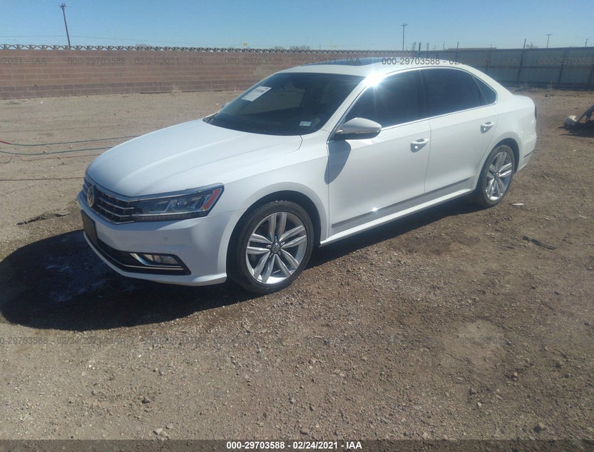 1VWGT7A38HC025582