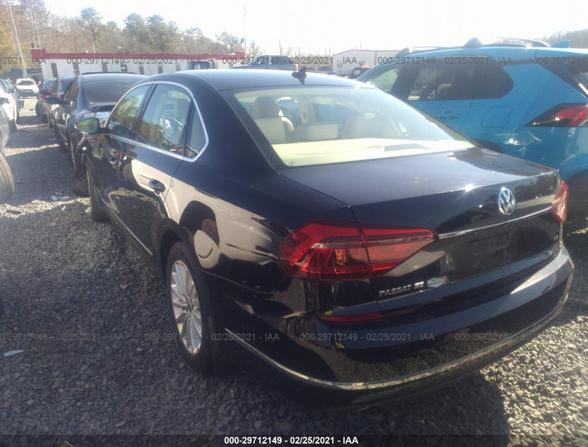1VWBT7A33HC008201