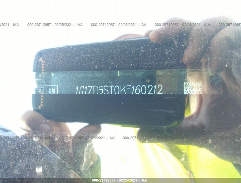 1G1ZD5ST0KF160212