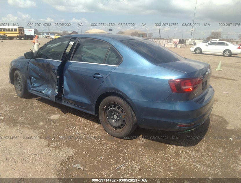 3VW2B7AJ2HM267911