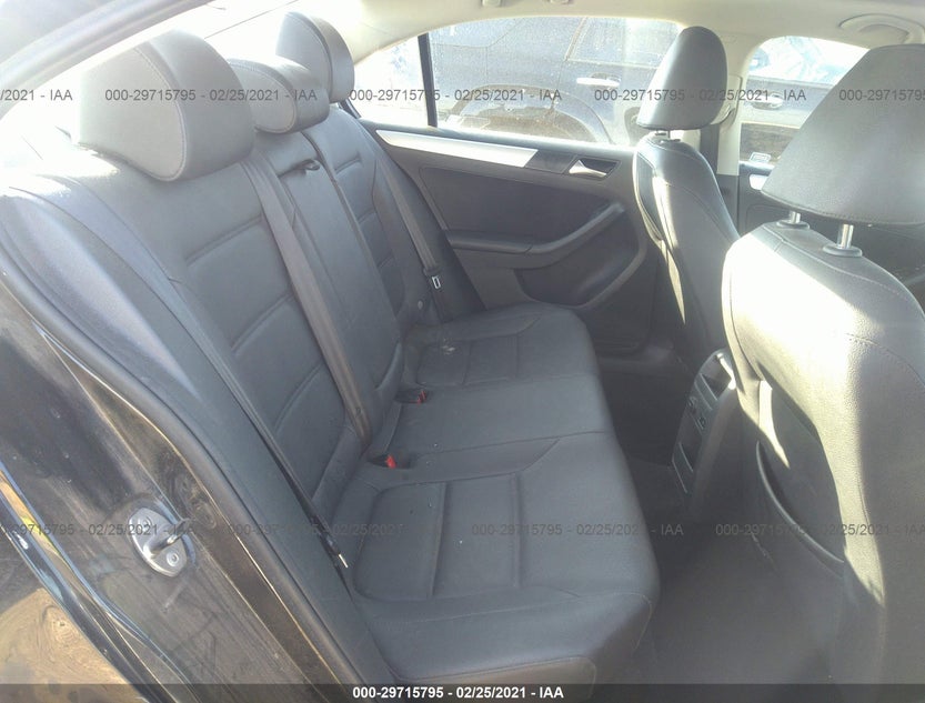 3VWLL7AJ1BM117653