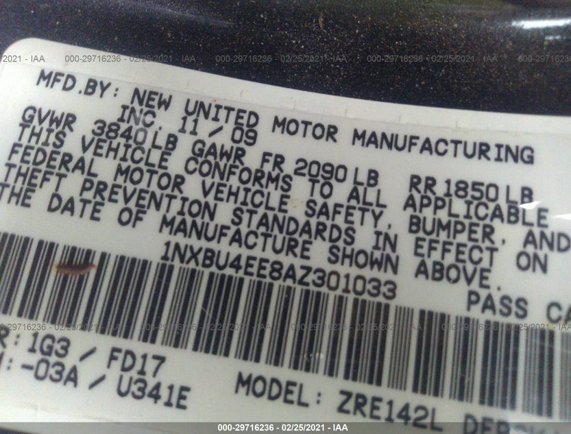 1NXBU4EE8AZ301033