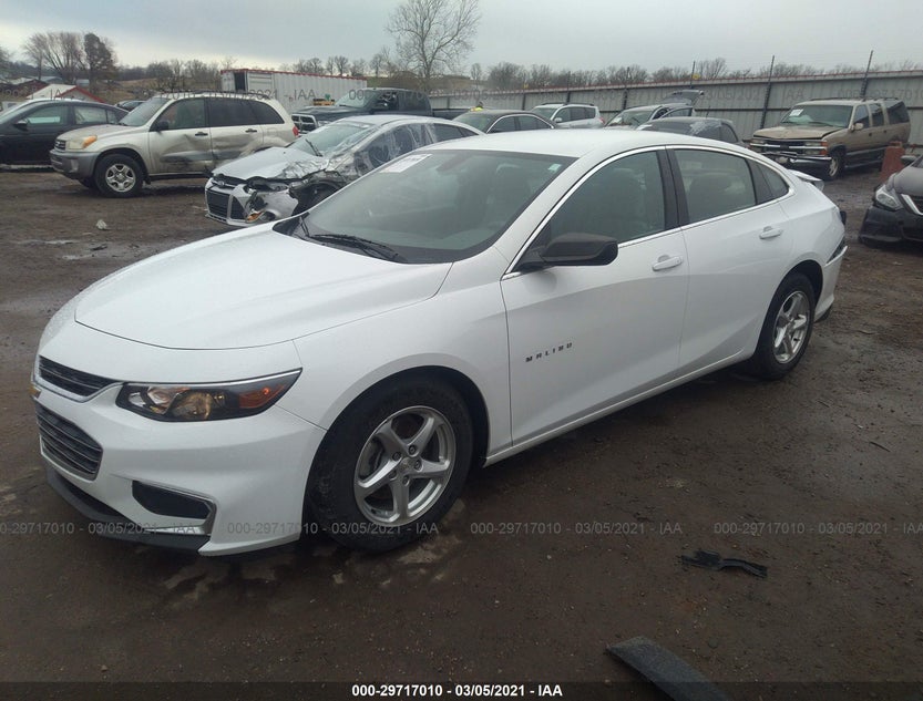 1G1ZB5ST9HF240686
