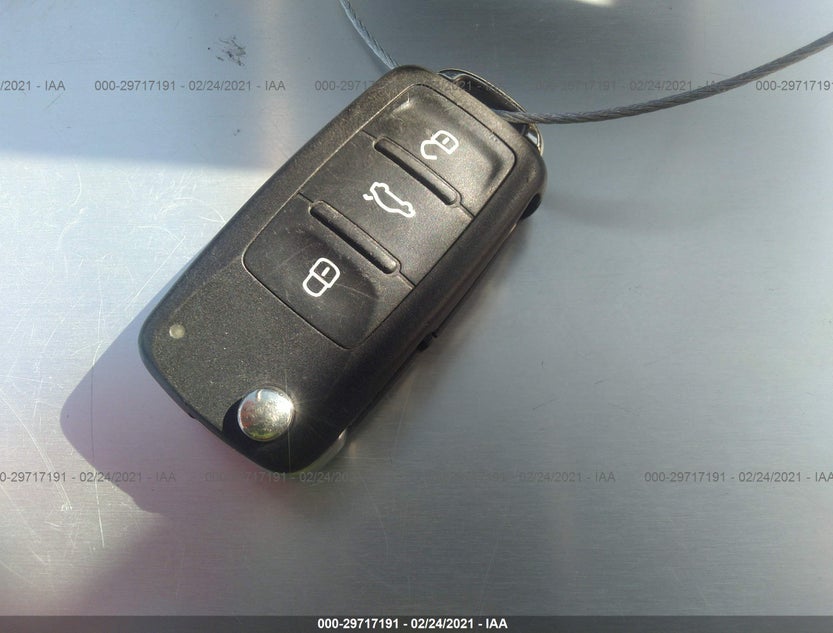 3VWDB7AJ4HM200798