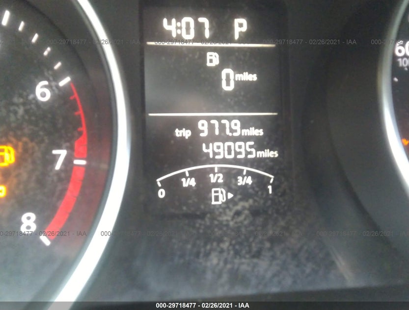 3VW2B7AJ8HM405256
