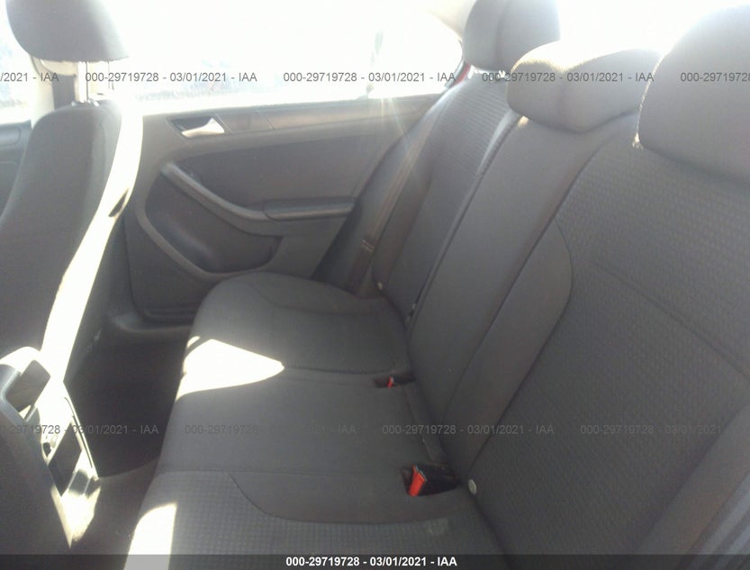 3VW2K7AJXFM246379