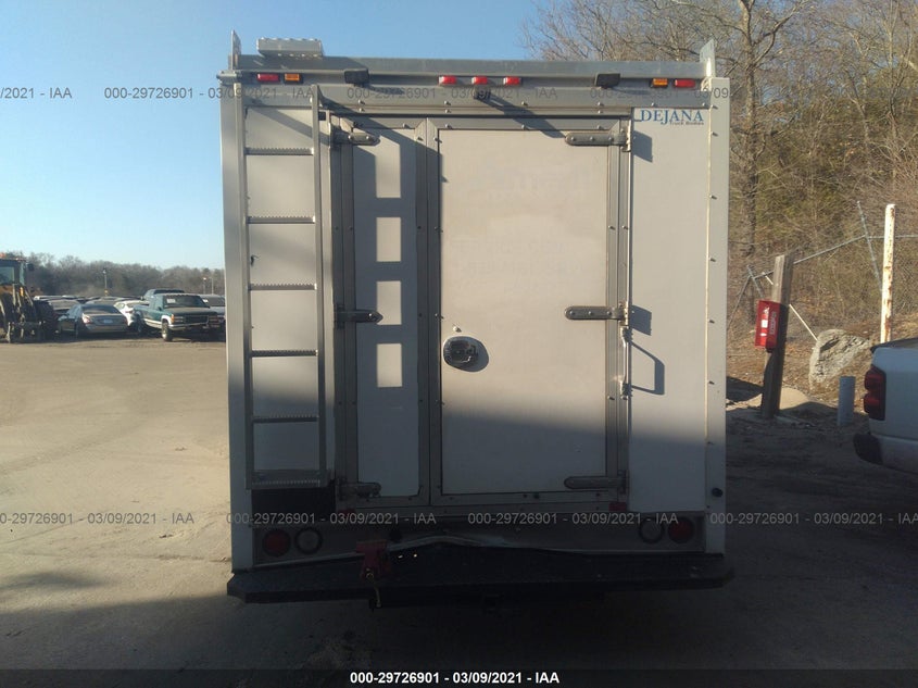 1HA3GSCCG6JN00355 2018 CHEVROLET  photo no. 8