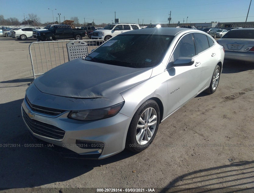 1G1ZD5ST2JF157388