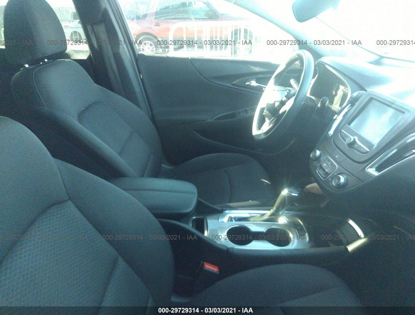 1G1ZD5ST2JF157388