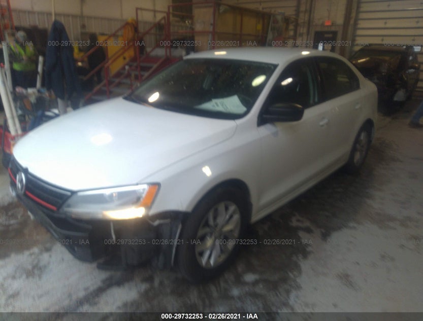 3VW2K7AJ4FM324218