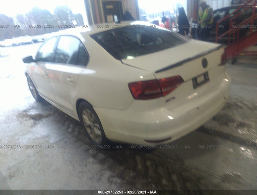 3VW2K7AJ4FM324218