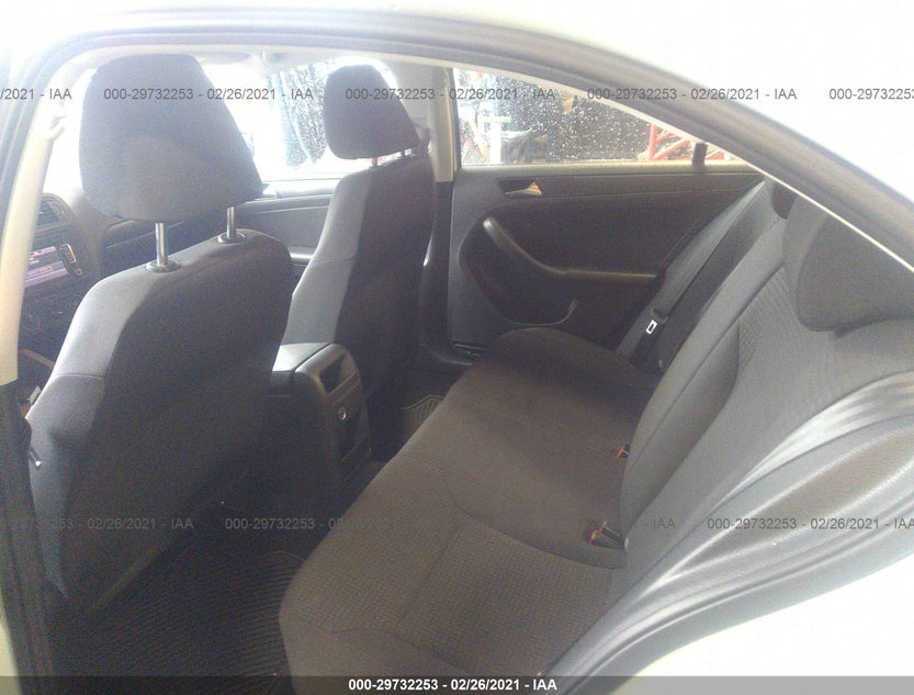 3VW2K7AJ4FM324218
