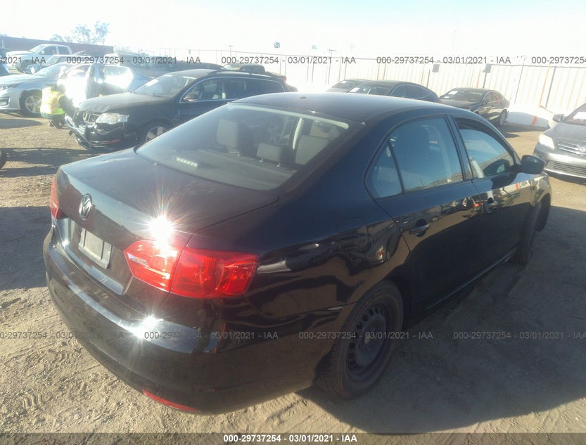 3VW2K7AJ0EM392904