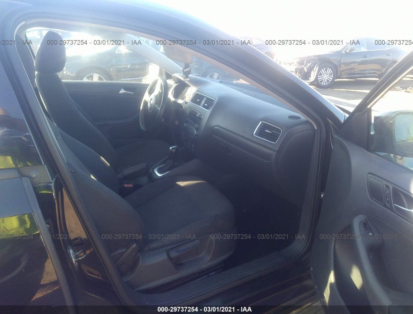 3VW2K7AJ0EM392904