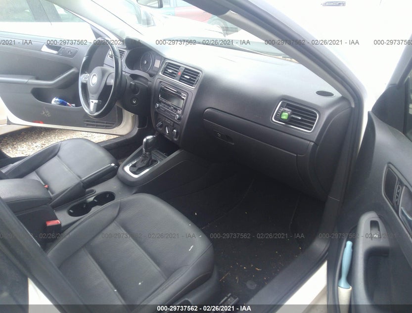 3VWDX7AJ7CM316863