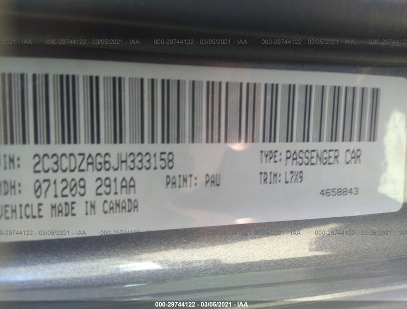 2C3CDZAG6JH333158