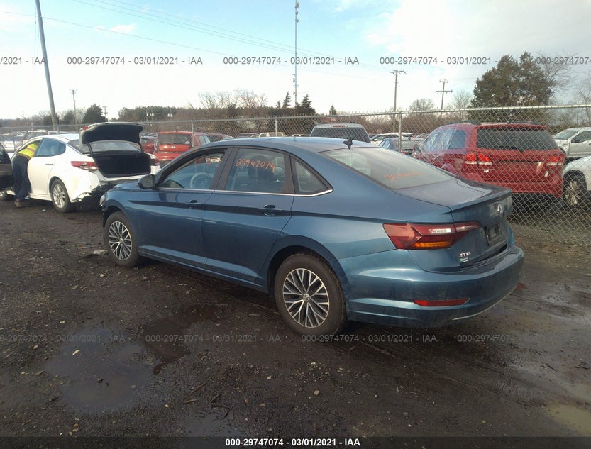 3VWCB7BU4KM156135