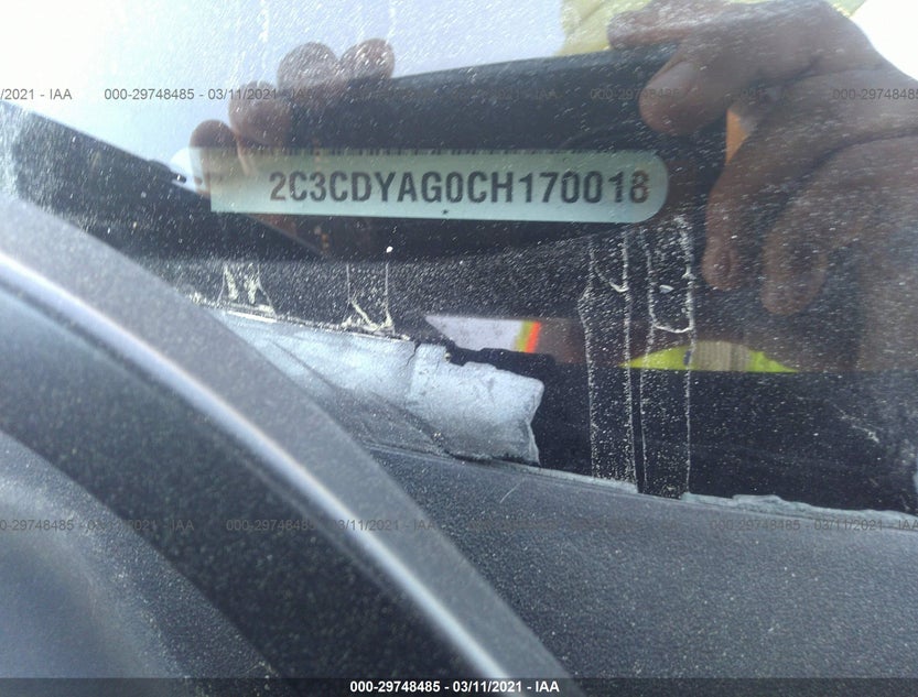 2C3CDYAG0CH170018