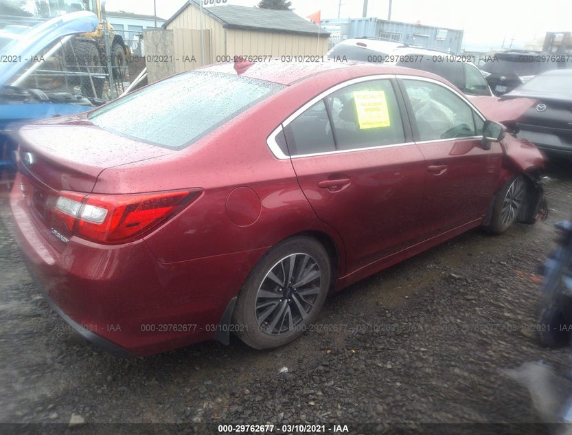 4S3BNAH6XJ3036240