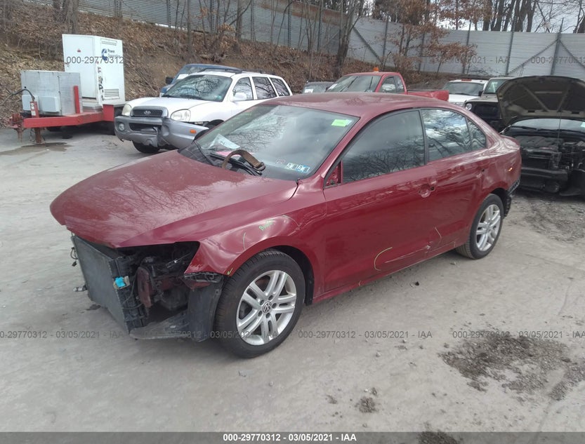 3VW2B7AJ9HM271048