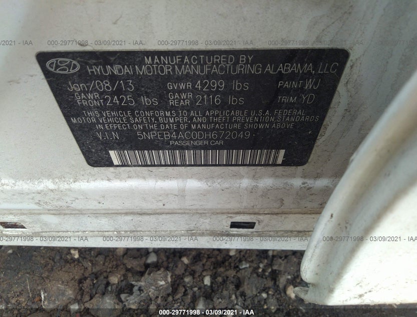 5NPEB4AC0DH672049