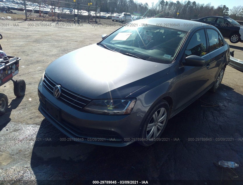 3VW2B7AJ8HM314018