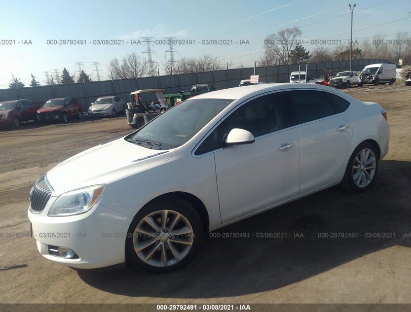 1G4PS5SKXE4157115