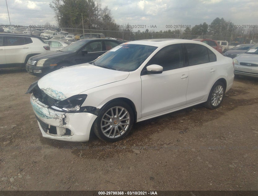 3VWDX7AJ1BM368889