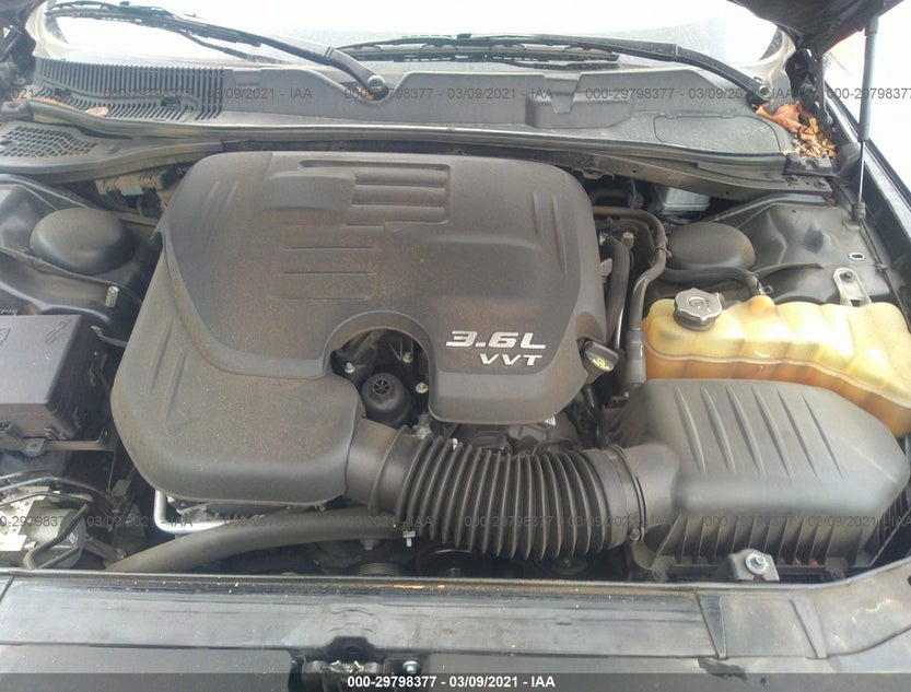 2C3CDZAG8JH270306