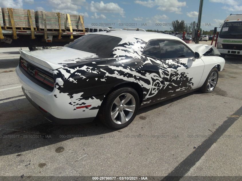 2C3CDZAG4KH752417 2019 Dodge Challenger Sxt