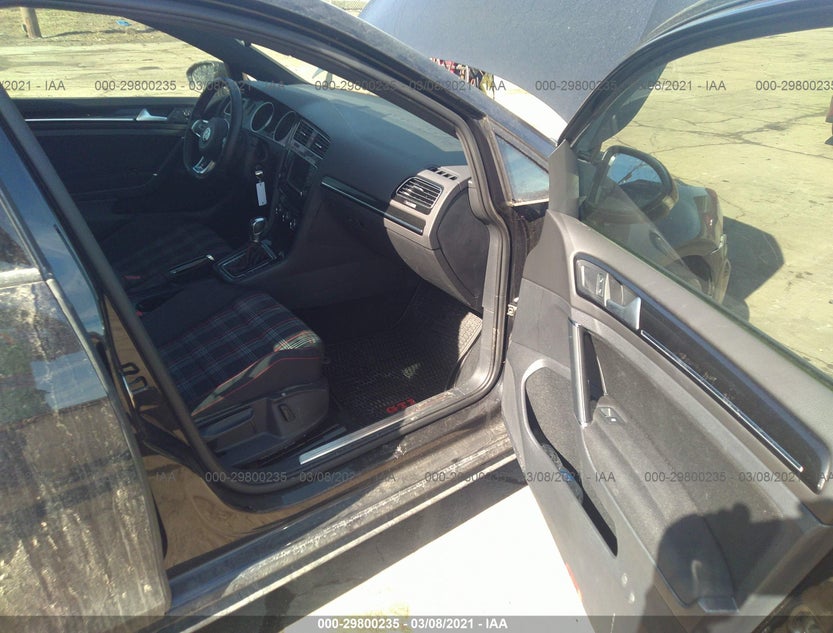3VW4T7AUXGM058270