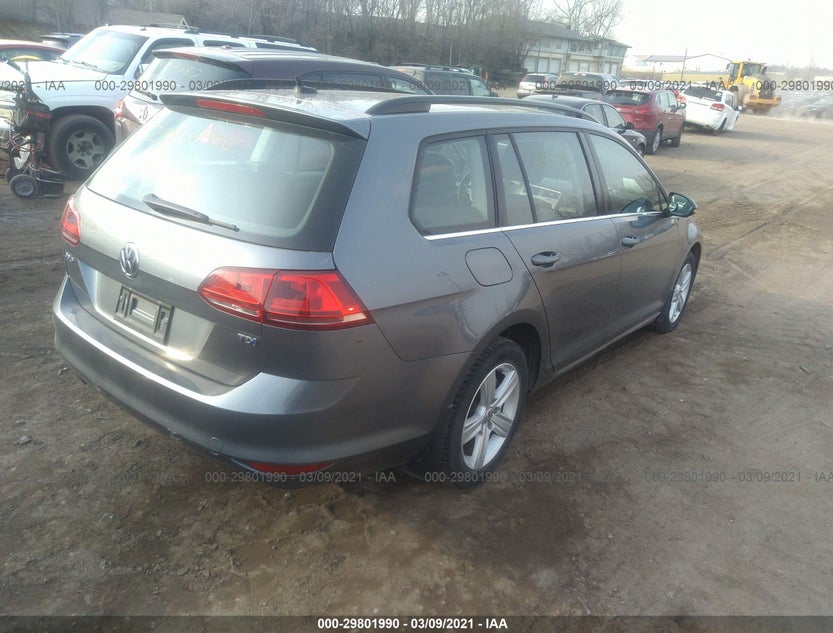3VWCA7AU4FM517986