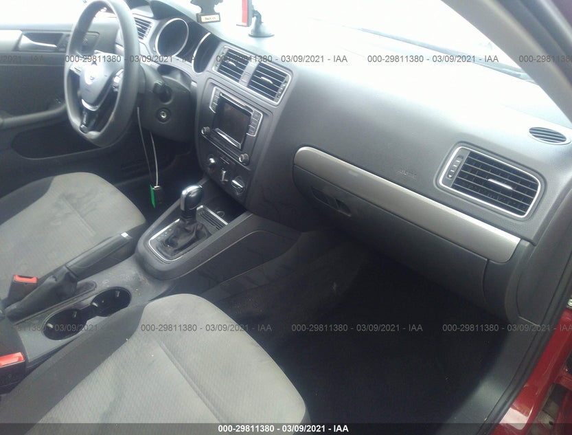 3VW2B7AJXJM230269