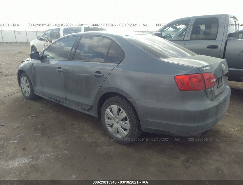 3VWDX7AJ1BM373302