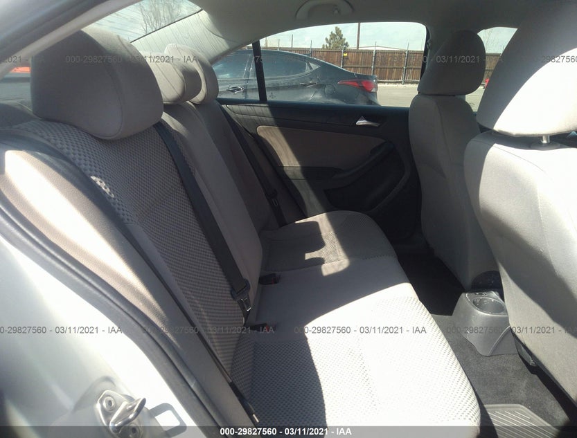 3VW2K7AJ0CM342341