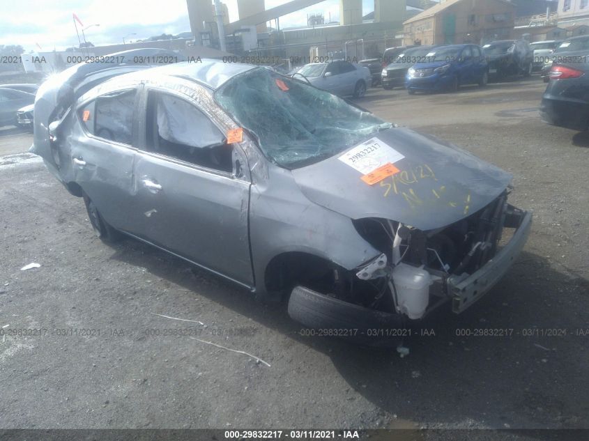 3N1CN7AP1DL868653 2013 Nissan Versa 1.6 Sv