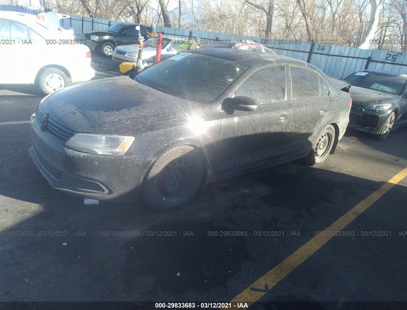 3VW3L7AJ4DM415701