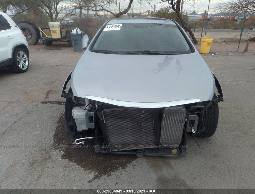 5NPEC4AB8DH581552