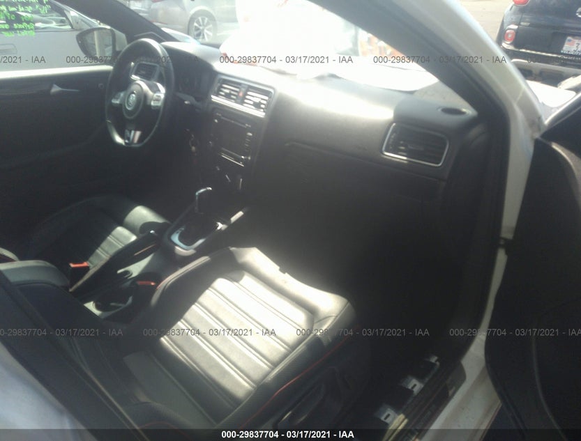 3VW4S7AJ0EM308055