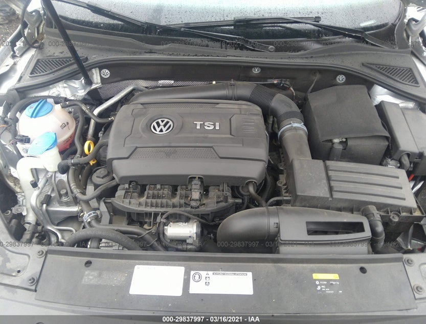 1VWAT7A39HC040078