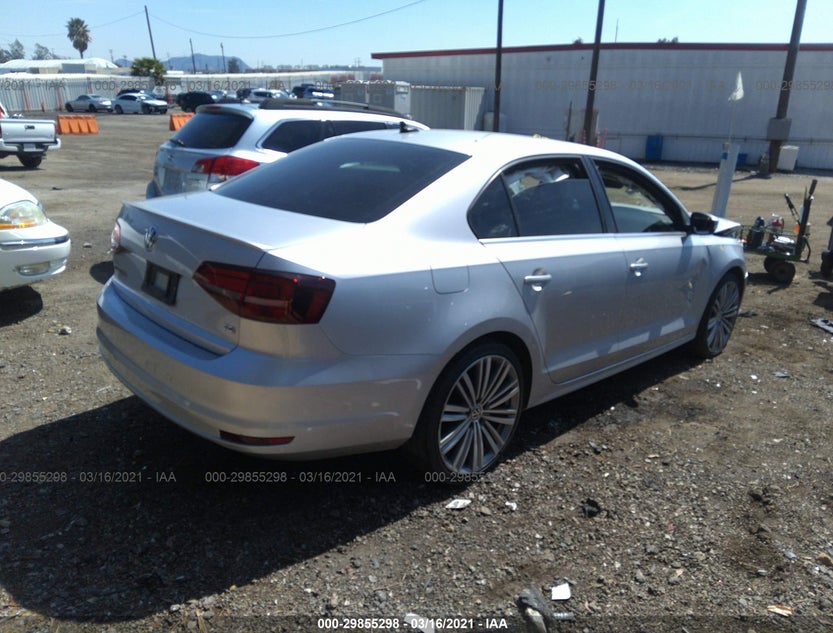 3VWL17AJ7GM213381