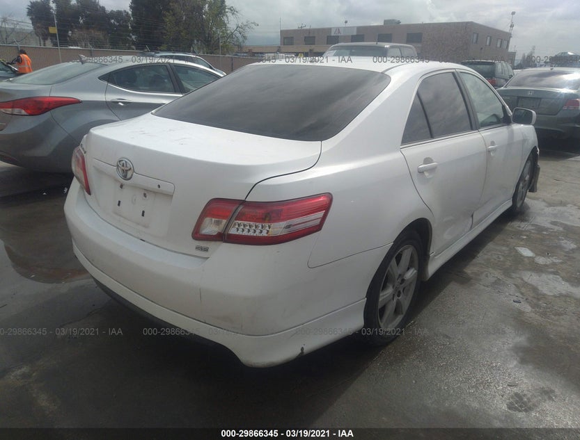 4T1BF3EK0AU515671