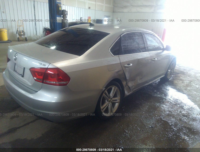 1VWBN7A30EC027844