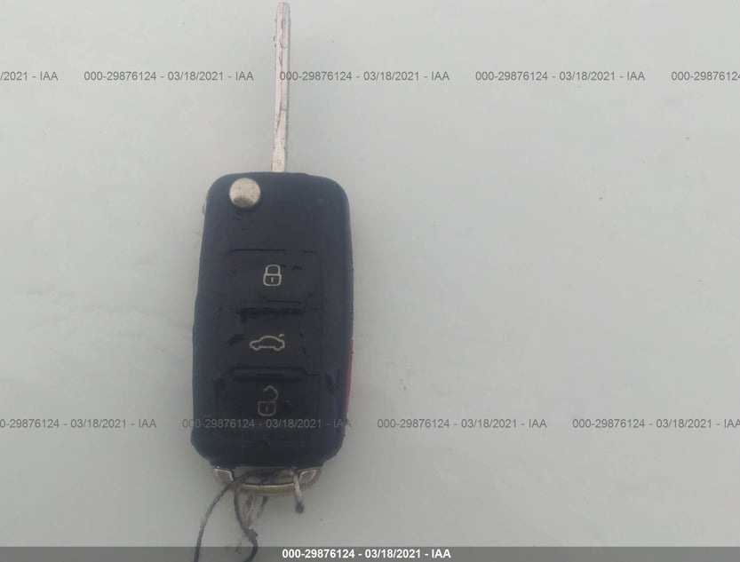 3VW2B7AJ4JM254275