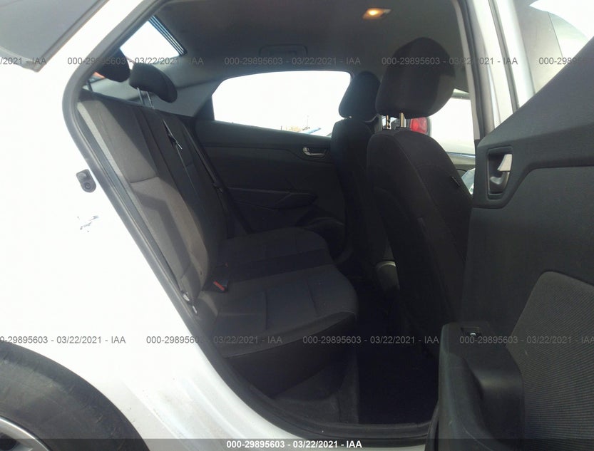 3KPC24A33JE017990