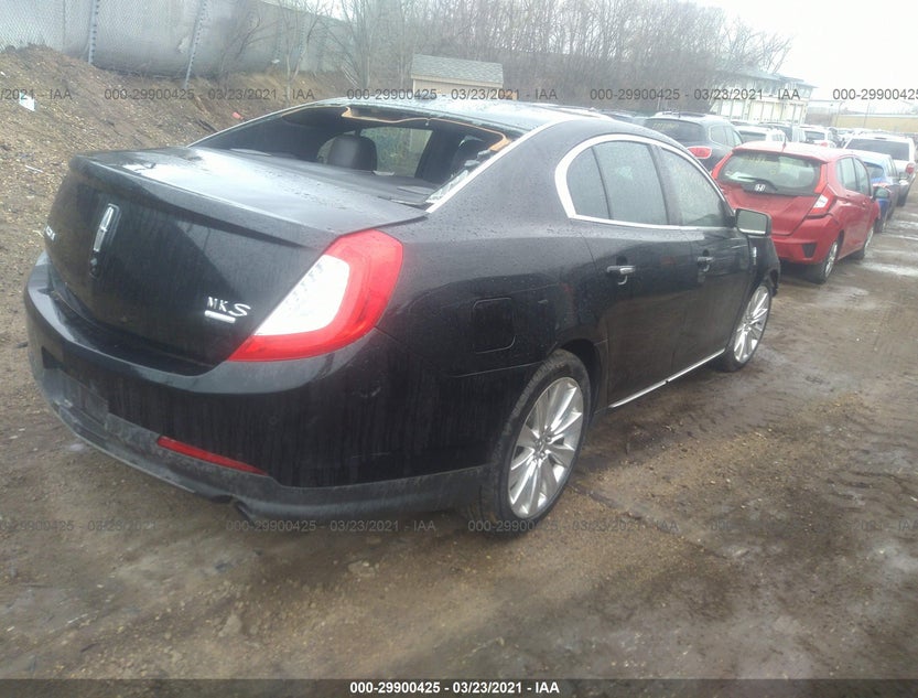 1LNHL9FT9EG609565