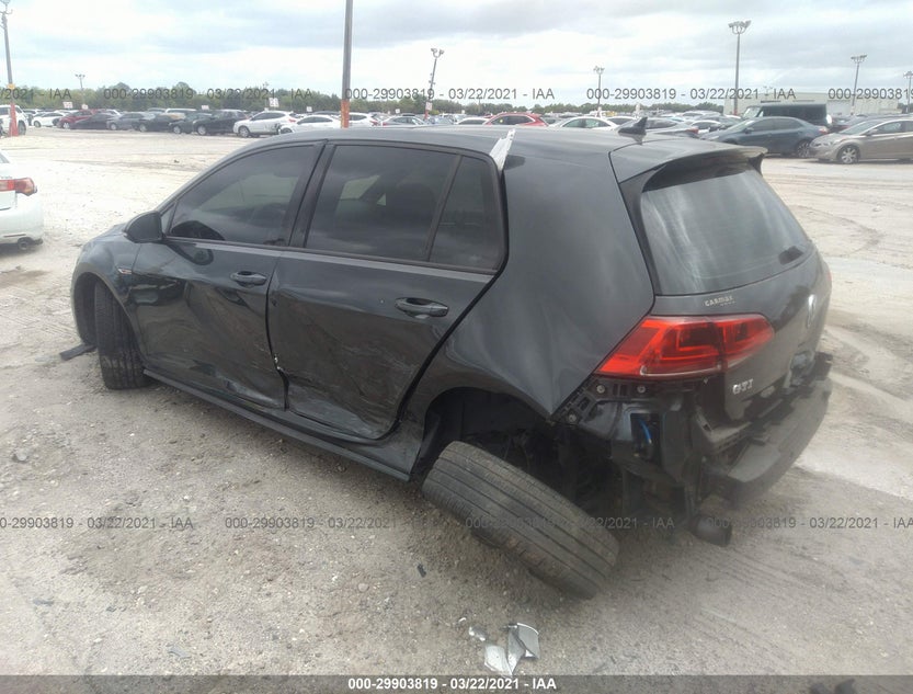 3VW4T7AU9FM059151