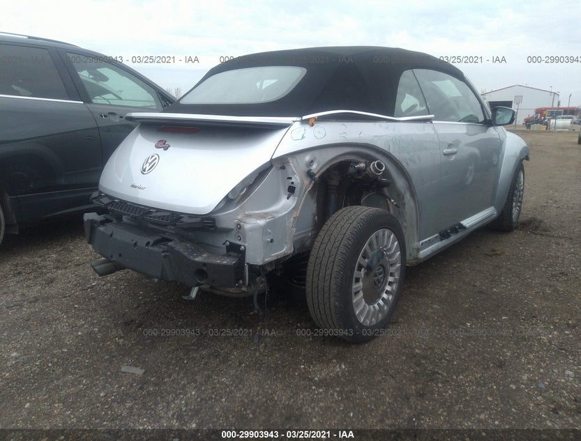 3VW517AT2GM806835