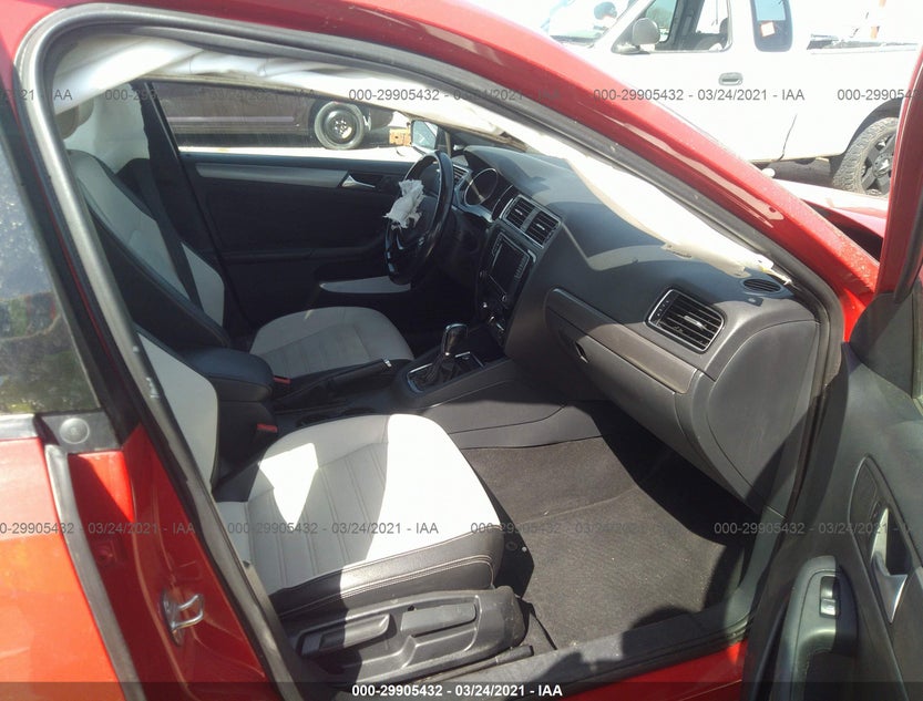 3VWD17AJ6GM308101